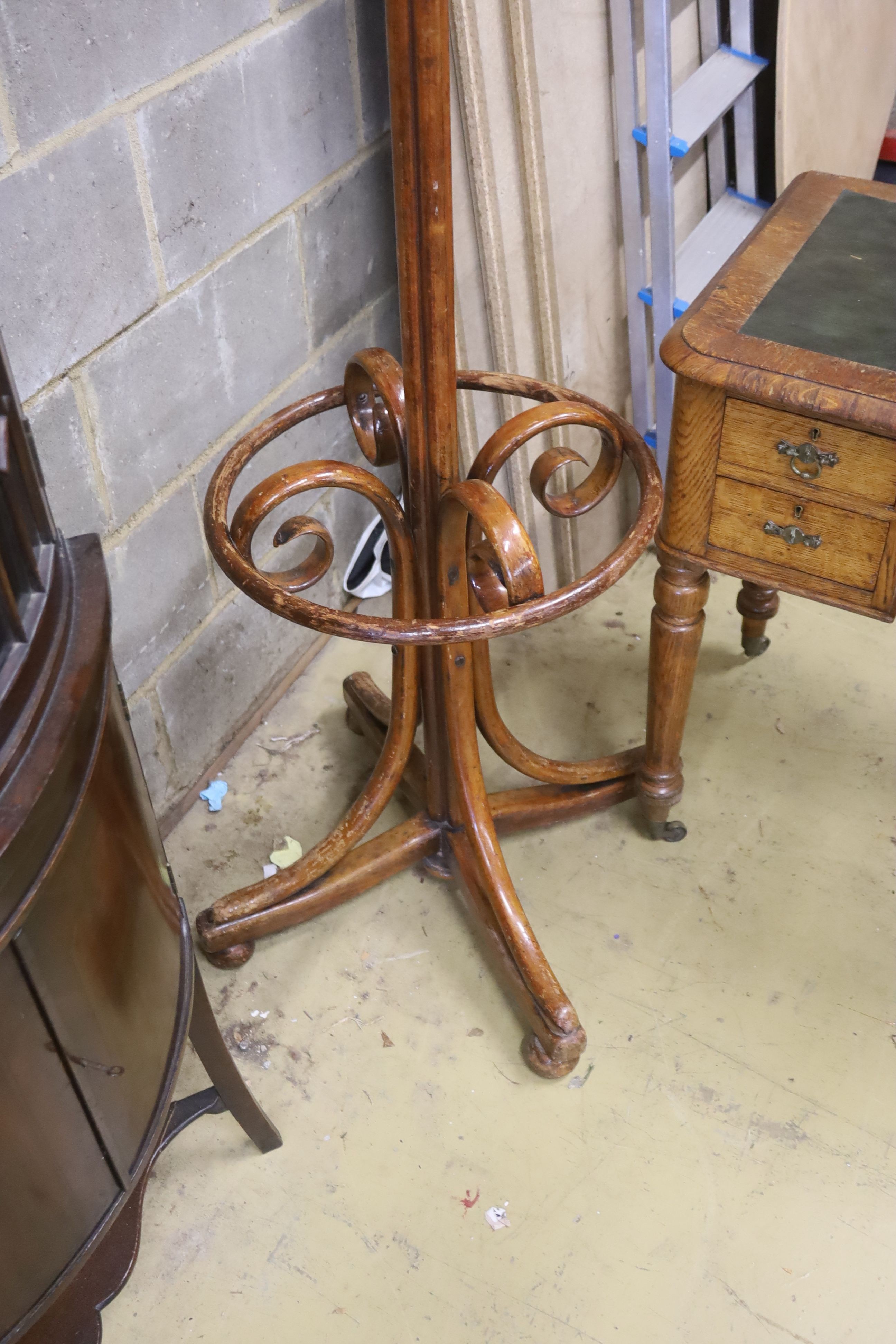 An early 20th century Thonet style bentwood hall stand, height 210cm